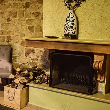 Synikia Mesi Trikalon Aetoma Suites מראה חיצוני תמונה