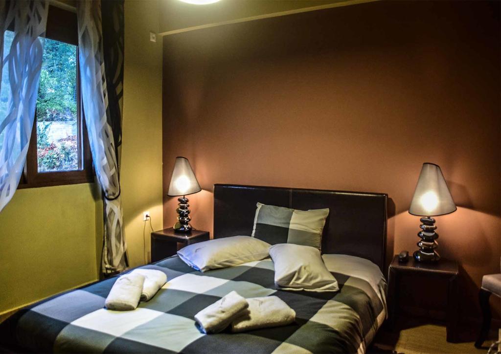 Synikia Mesi Trikalon Aetoma Suites מראה חיצוני תמונה